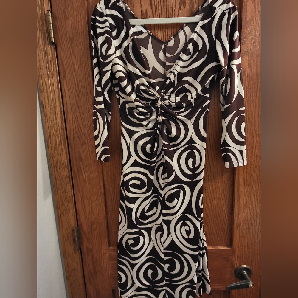 Elegant Black and White Swirl Dress